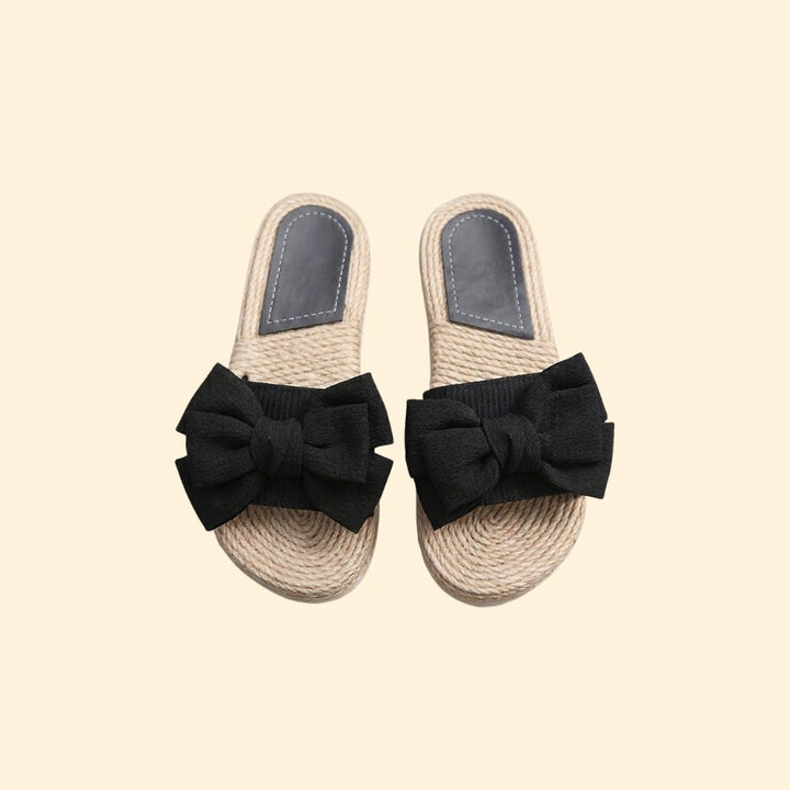 Women’s Flat Sandals with Oversized Bow