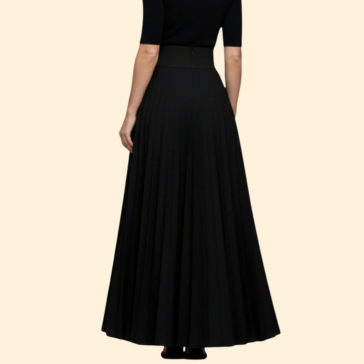 Women’s Flowing Maxi Skirt with Side Pockets