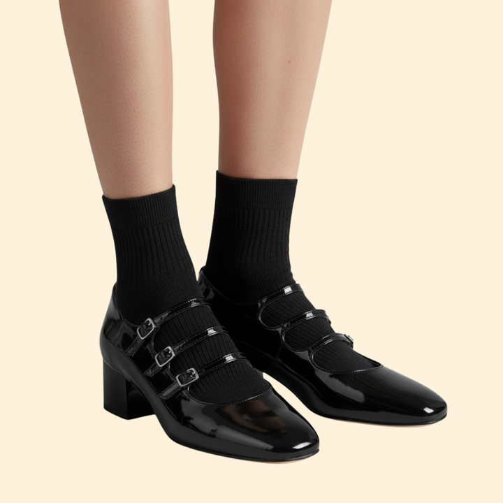 Women’s Heeled Shoe with Triple Buckle Straps
