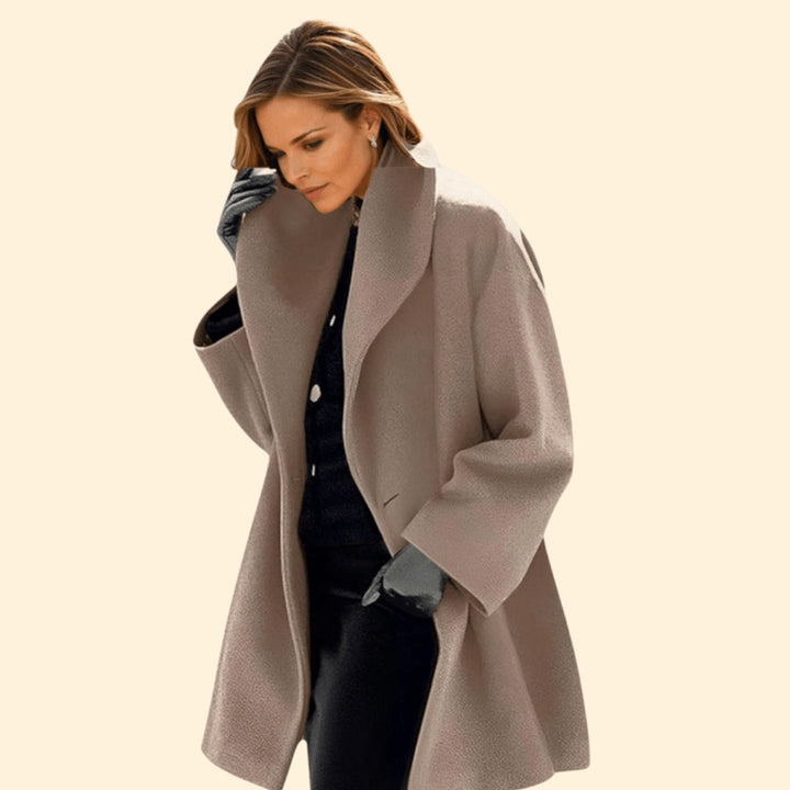 Women’s Coat with Three Quarter Sleeves