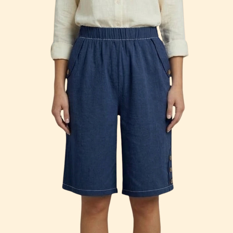 Women’s Lightweight Shorts with Elastic Waistband