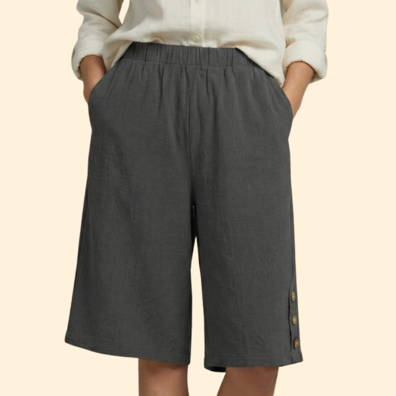 Women’s Lightweight Shorts with Elastic Waistband