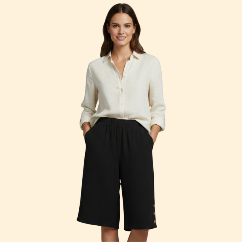 Women’s Lightweight Shorts with Elastic Waistband