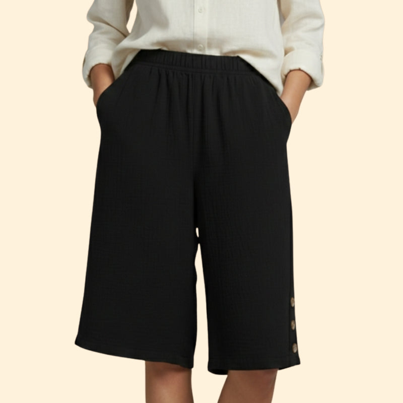 Women’s Lightweight Shorts with Elastic Waistband