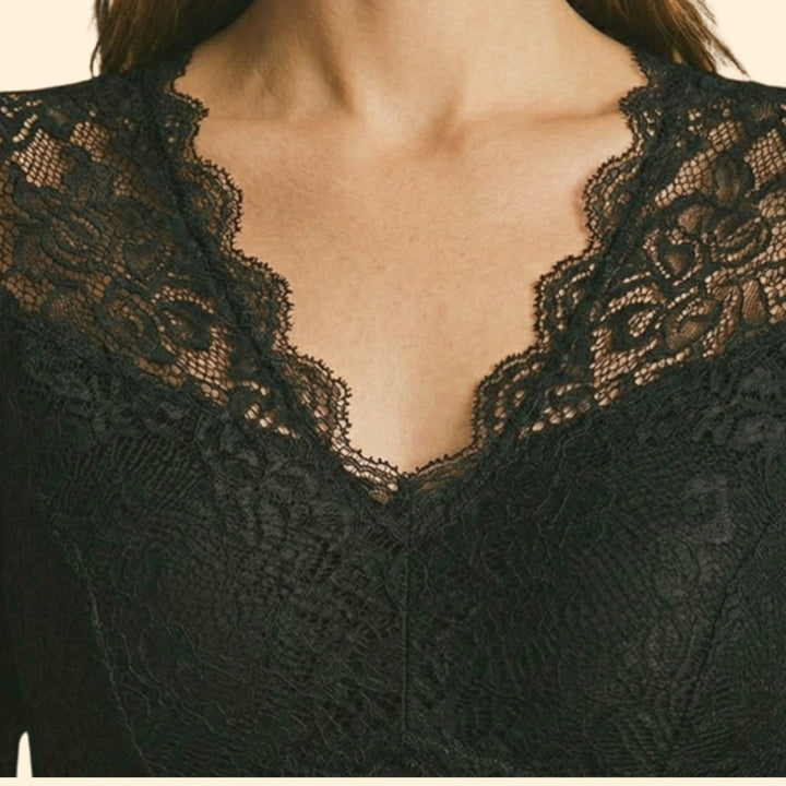 Women’s Long Sleeve Top with Floral Lace