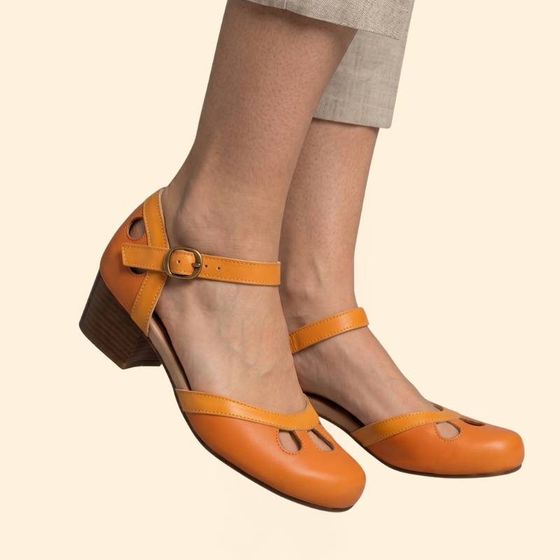 Women's Low-Heeled Sandals with Strap
