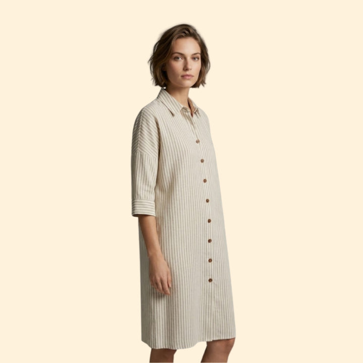 Women’s Maxi Dress with Pointed Collar