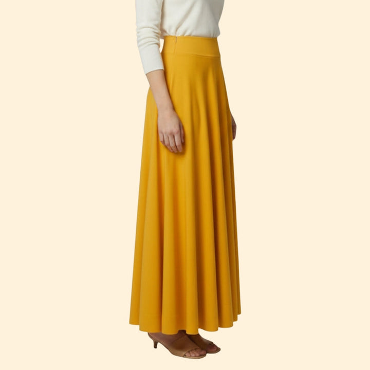 Women’s Maxi Skirt with Pleated Design
