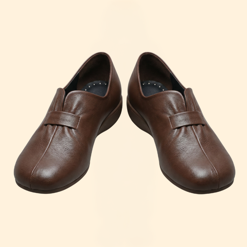 Women's Orthopedic Loafers with Pleated Leather