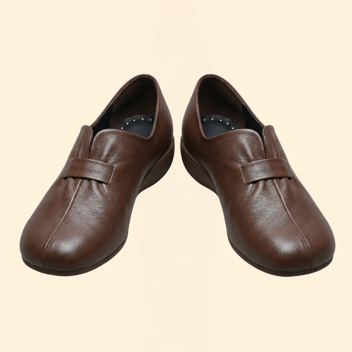 Women's Orthopedic Loafers with Pleated Leather