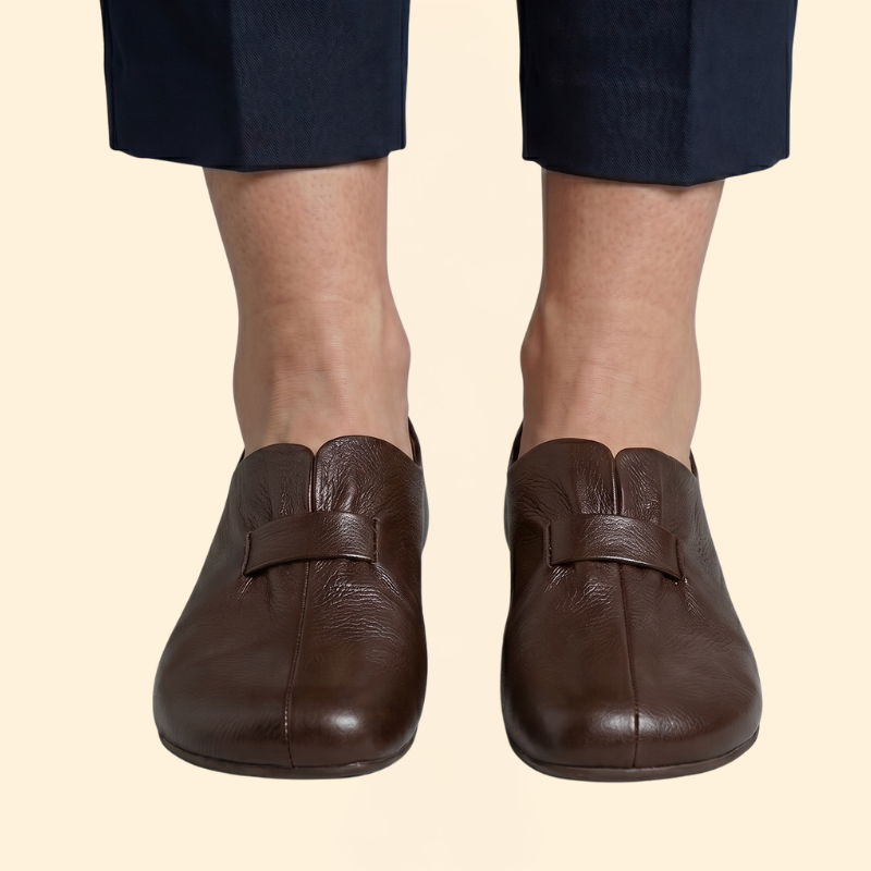 Women's Orthopedic Loafers with Pleated Leather