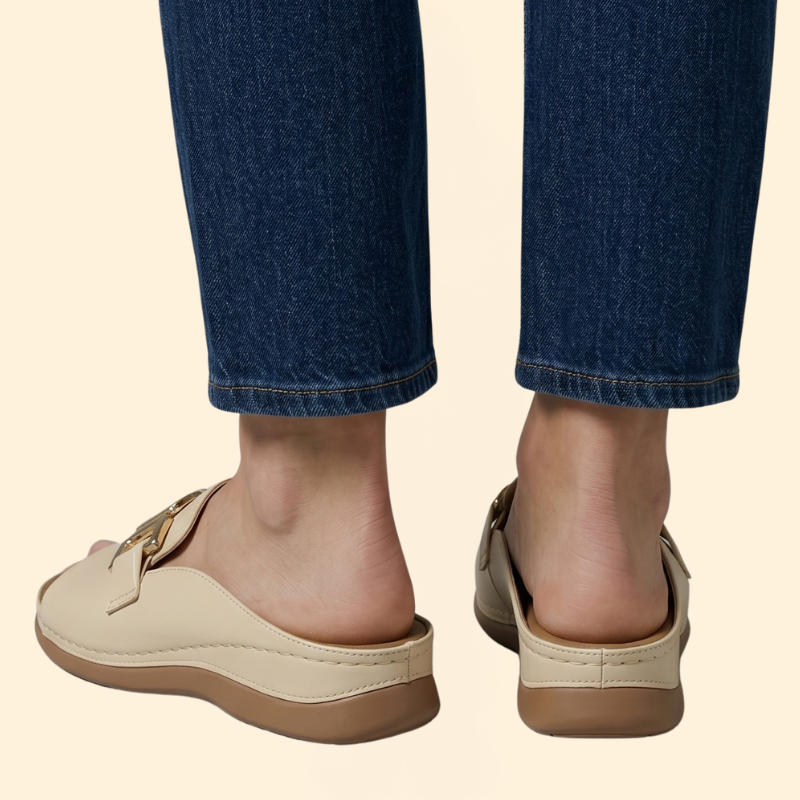 Women's Orthopedic Sandals with Hardware