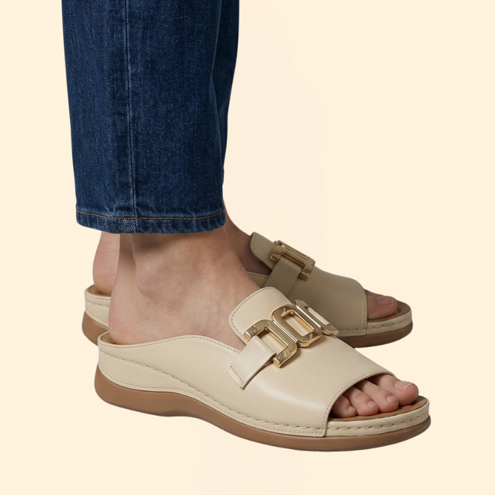 Women's Orthopedic Sandals with Hardware