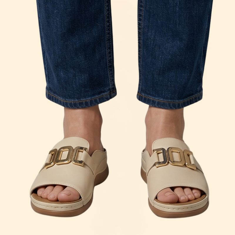 Women's Orthopedic Sandals with Hardware