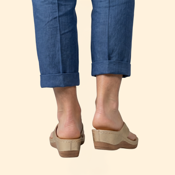 Women’s Orthopedic Sandals with Heel