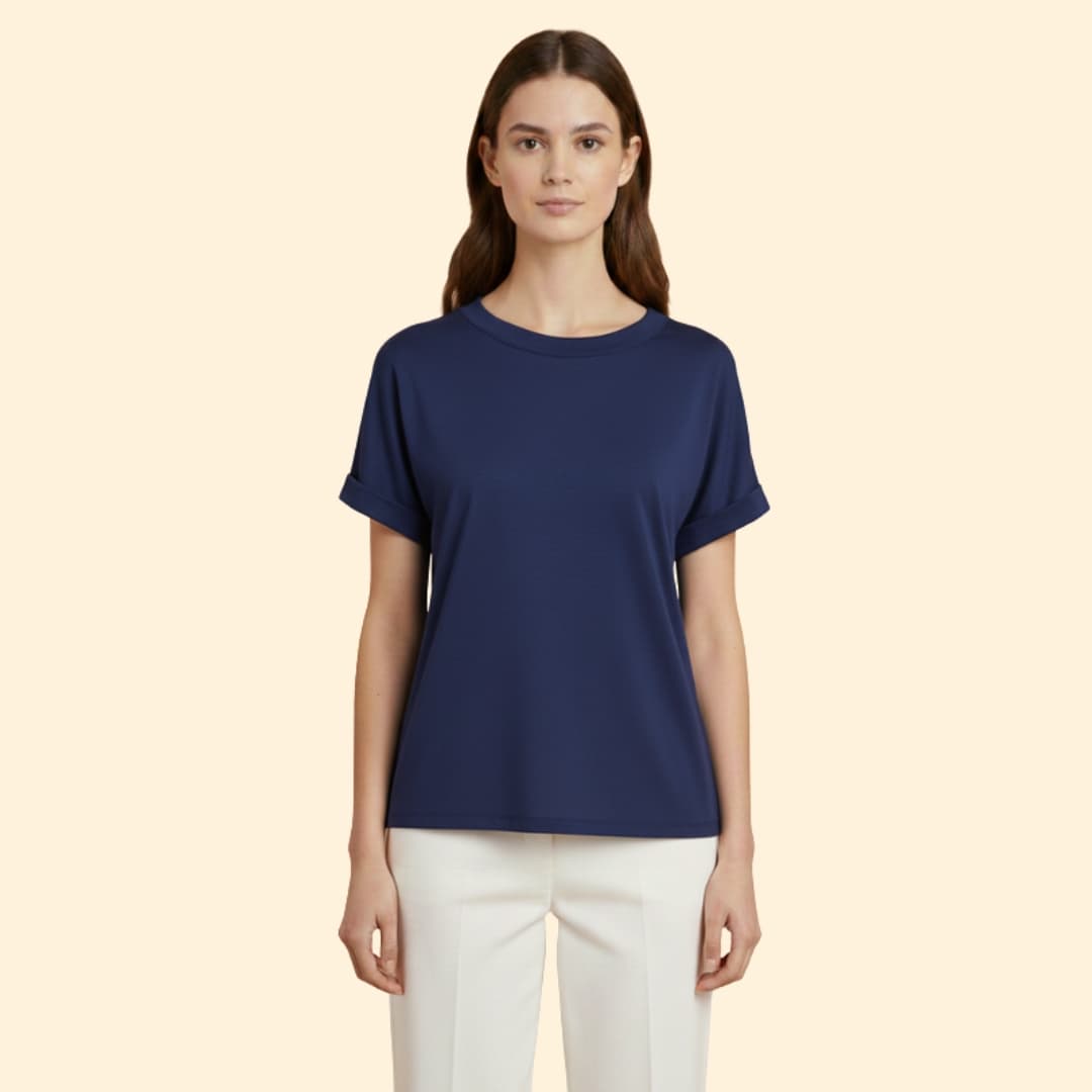 Women’s Oversized T-shirt with Rolled Sleeves