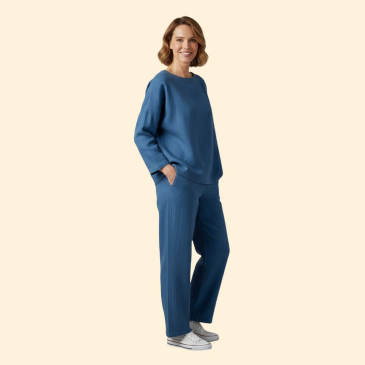 Women’s Oversized Top and Cropped Pants Set