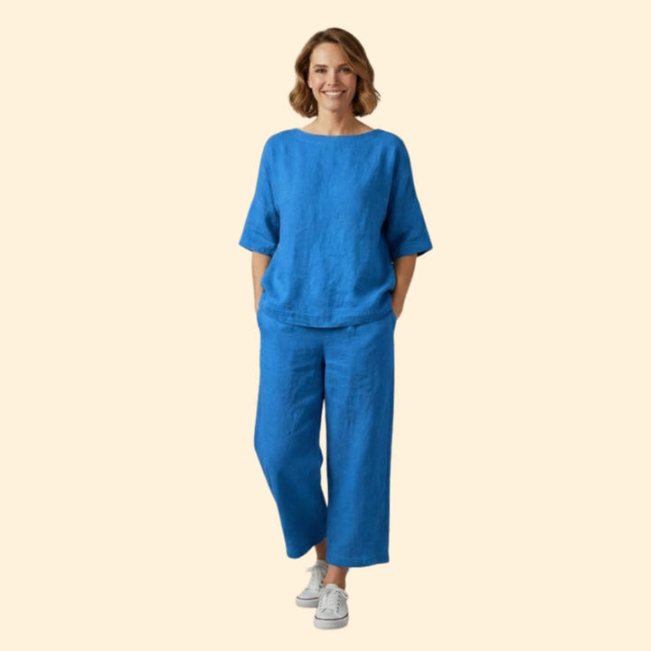 Women’s Oversized Top and Cropped Pants Set