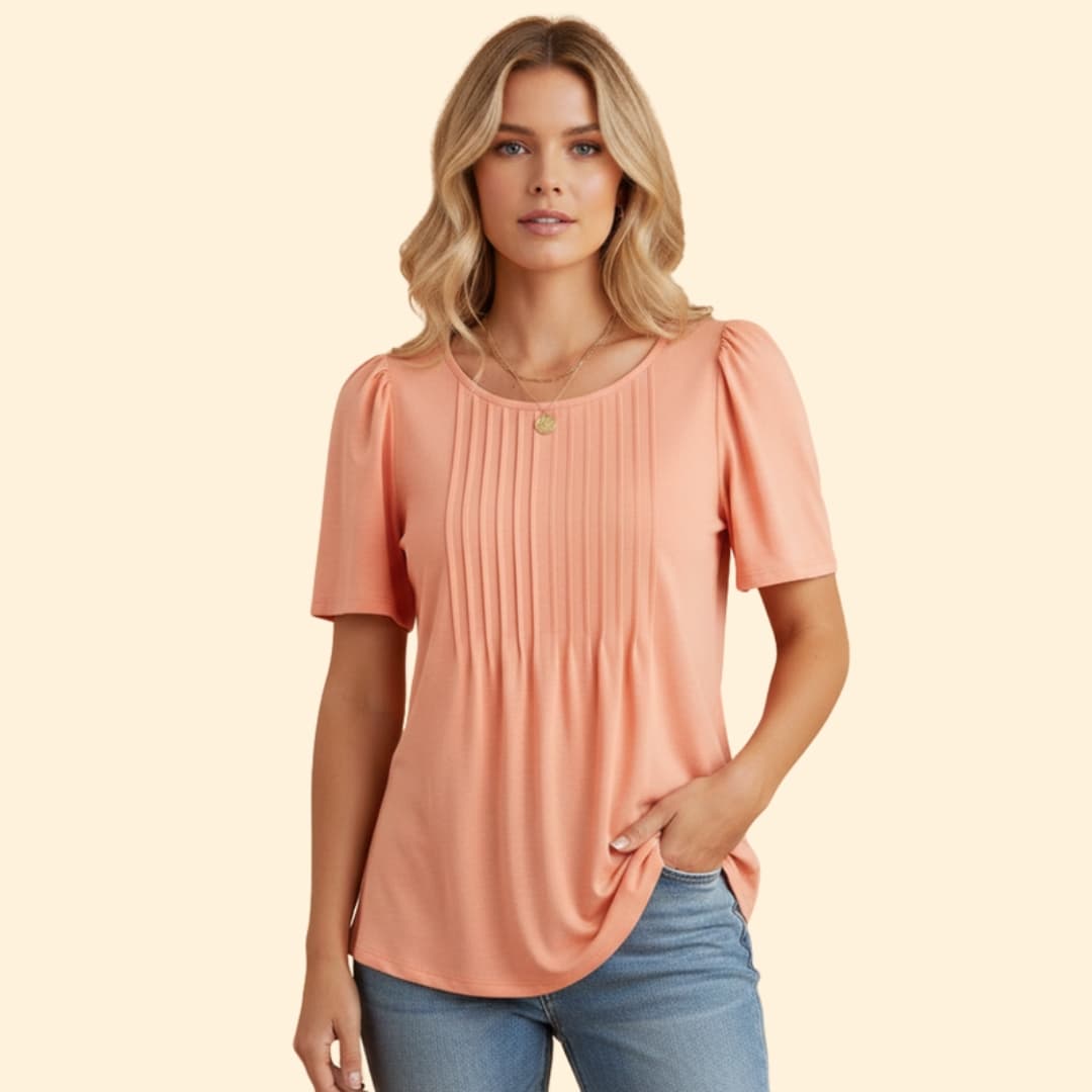 Women’s Pleated T-shirt with Short Sleeves