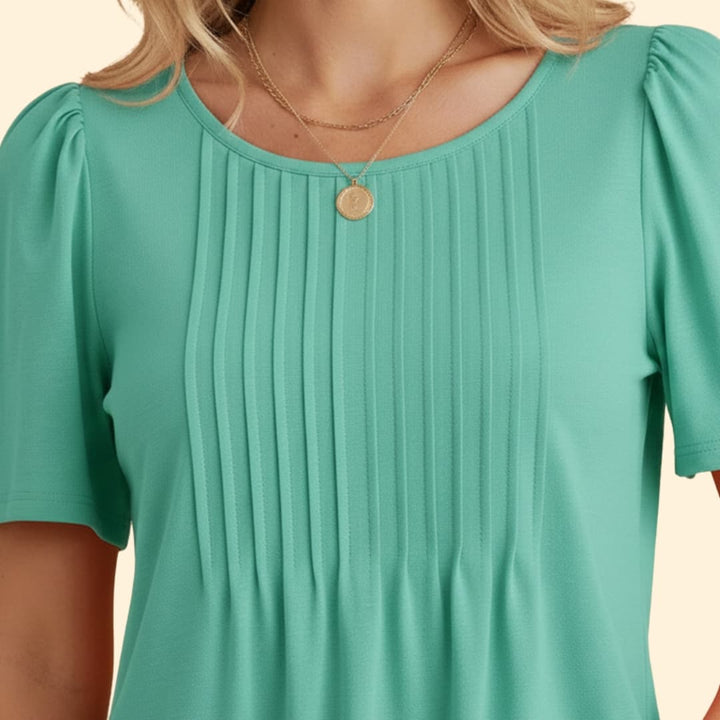 Women’s Pleated T-shirt with Short Sleeves