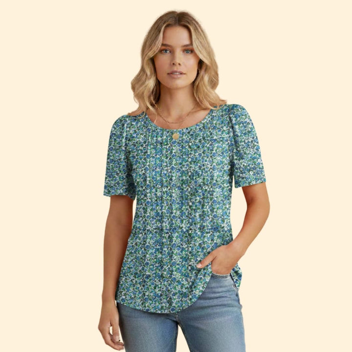 Women’s Pleated T-shirt with Short Sleeves