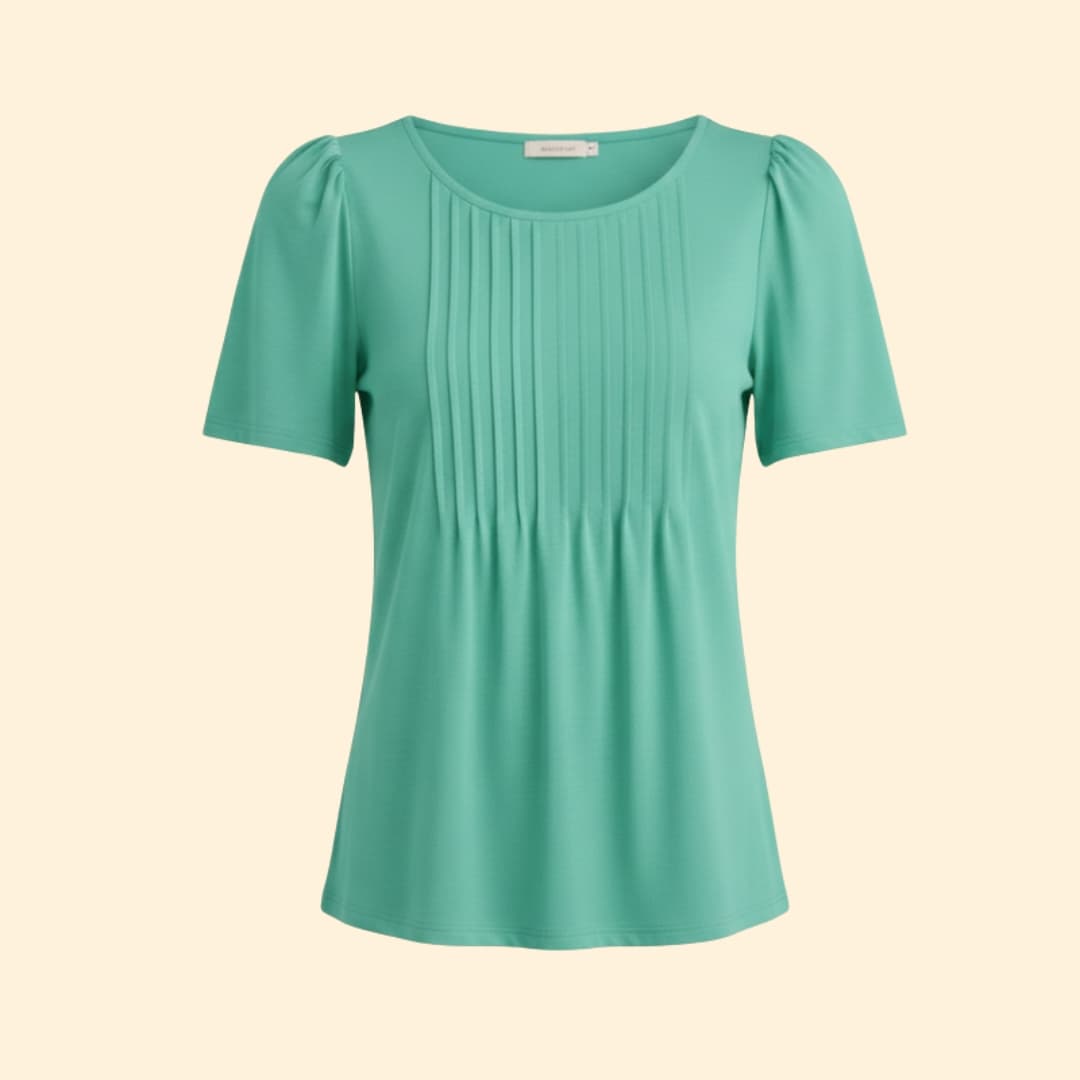 Women’s Pleated T-shirt with Short Sleeves