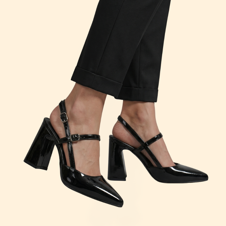 Women’s Pointed Block Pumps with Buckle