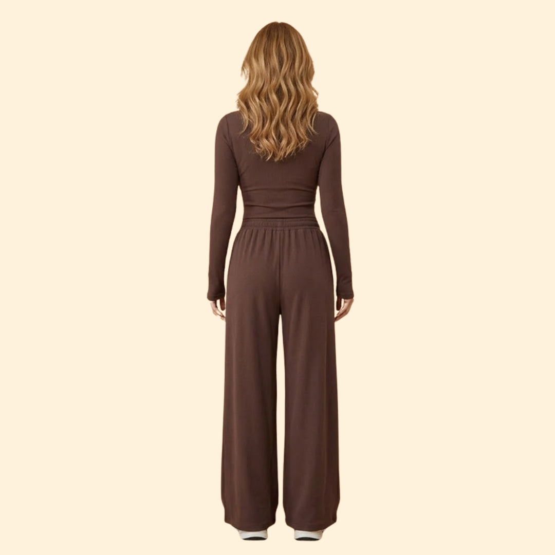 Women's Relaxed Set with Pockets