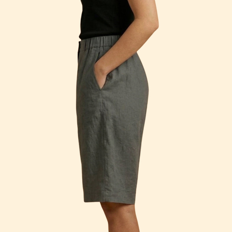 Women’s Relaxed Shorts with Elastic Waistband