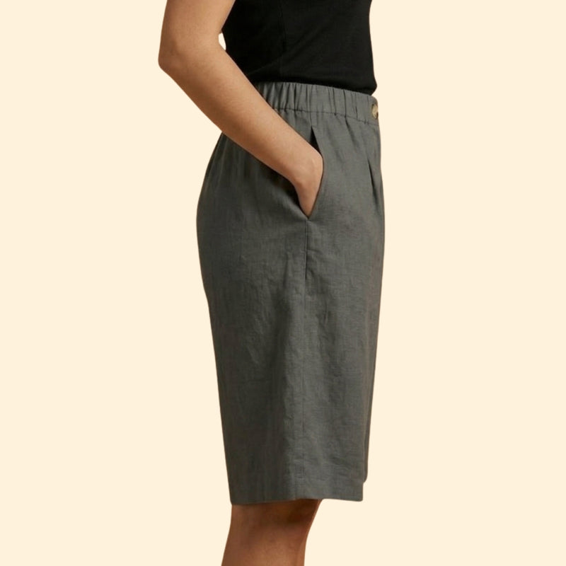Women’s Relaxed Shorts with Elastic Waistband