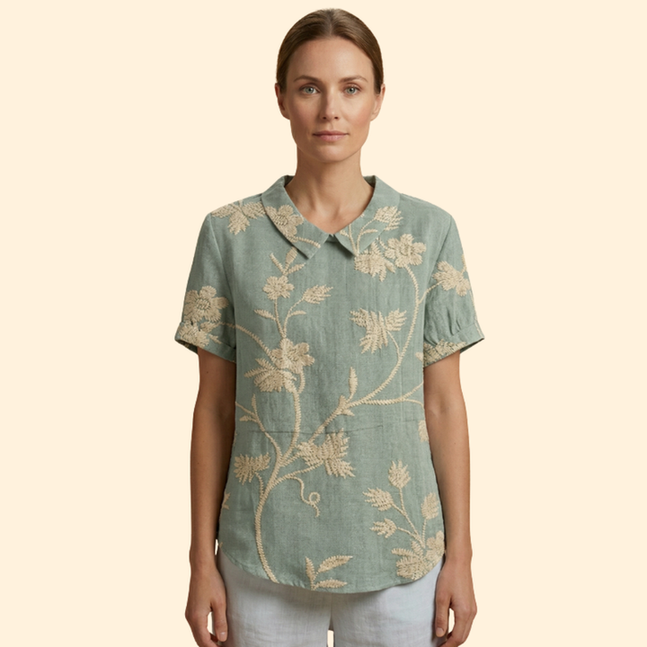 Women’s Relaxed Top with Floral Pattern