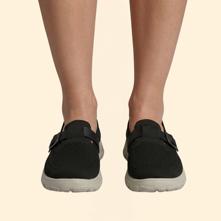 Women’s Round Toe Loafers with Textured Sole