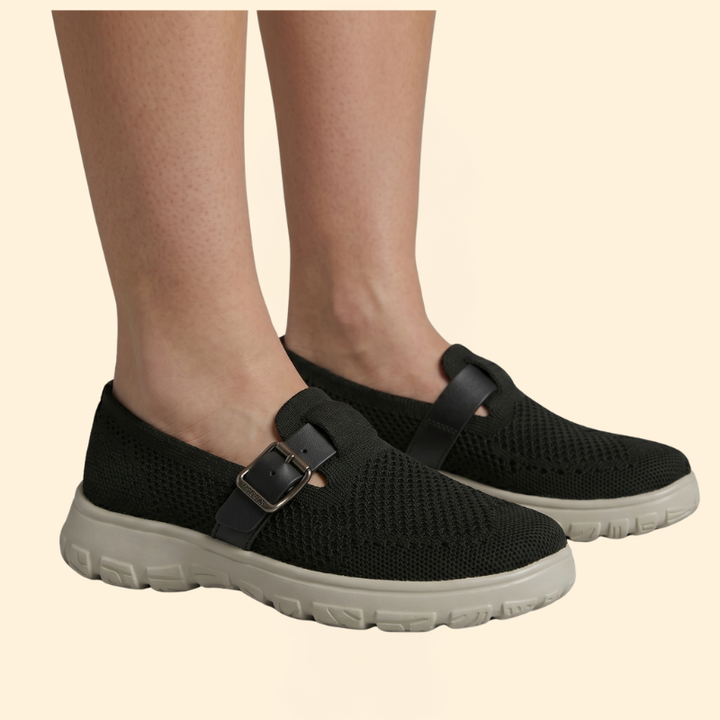 Women’s Round Toe Loafers with Textured Sole