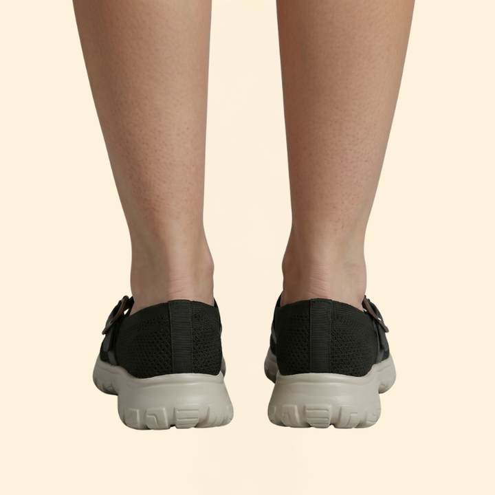 Women’s Round Toe Loafers with Textured Sole