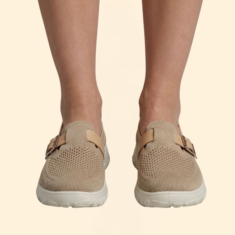 Women’s Round Toe Loafers with Textured Sole