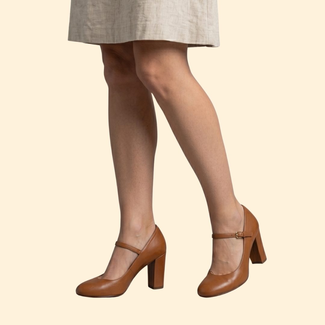 Women's Round Toe Sandals with Buckle