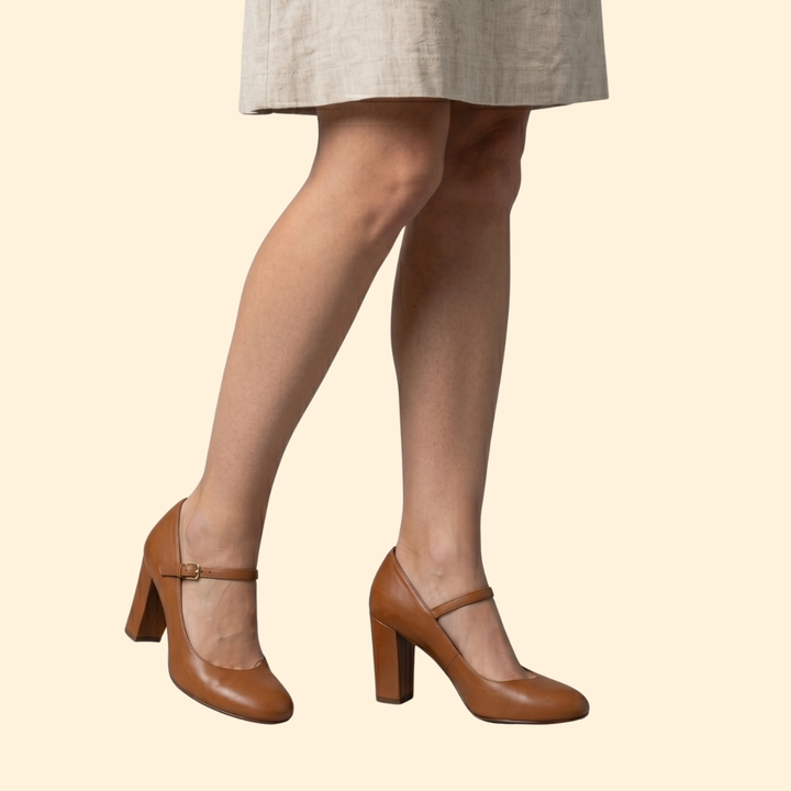Women's Round Toe Sandals with Buckle