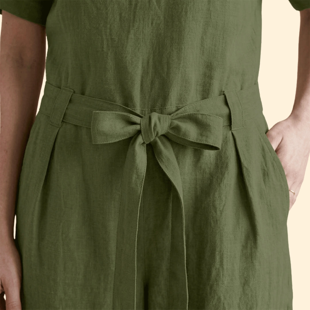 Women’s Short-Sleeve Jumpsuit with Wide Legs