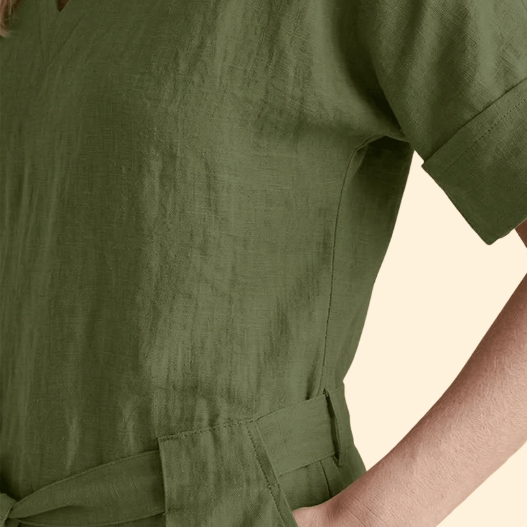 Women’s Short-Sleeve Jumpsuit with Wide Legs