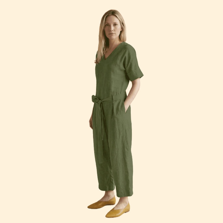 Women’s Short-Sleeve Jumpsuit with Wide Legs