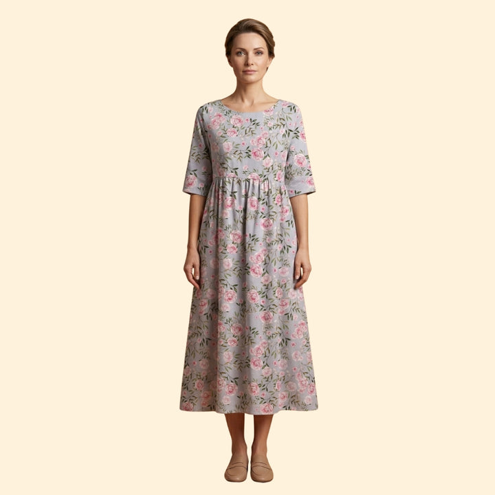 Women’s Short Sleeve Dress with Side Pockets