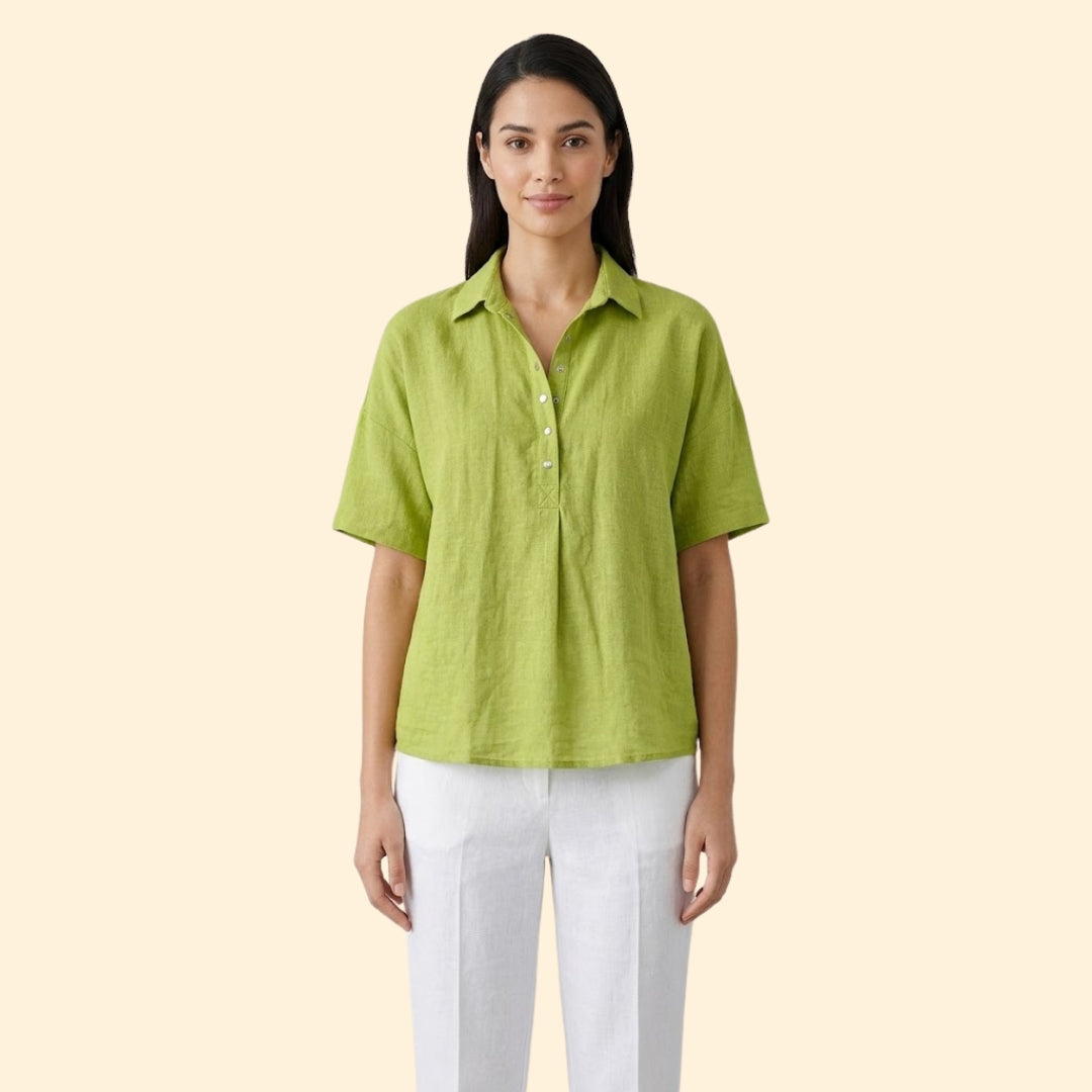 Women’s Short Sleeve Top with Pointed Collar