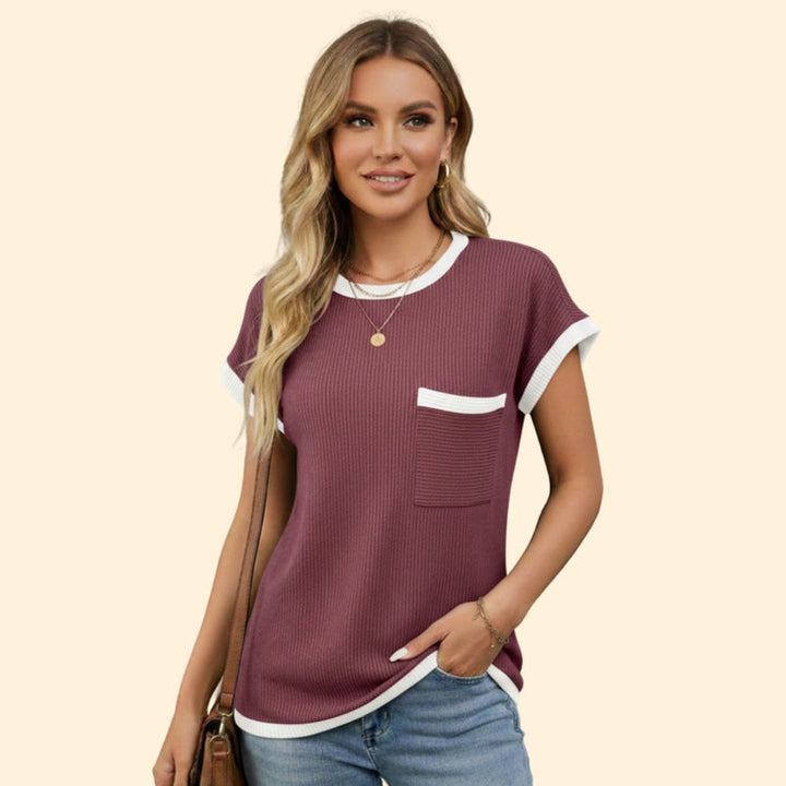 Women’s Short Sleeve Top with Ribbed Design and Pocket