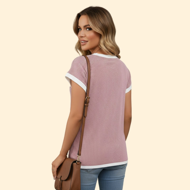 Women’s Short Sleeve Top with Ribbed Design and Pocket