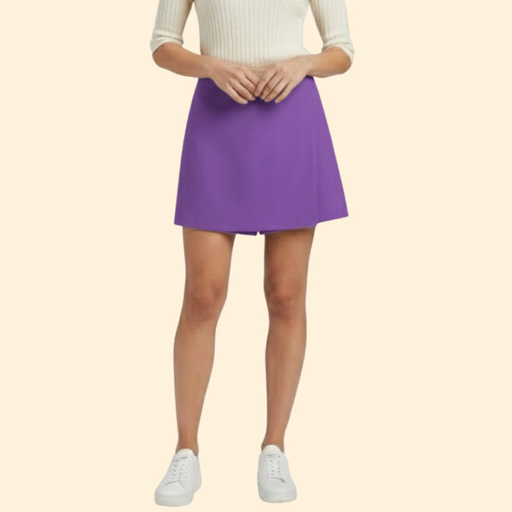 Women’s Skort with Zipper Closure