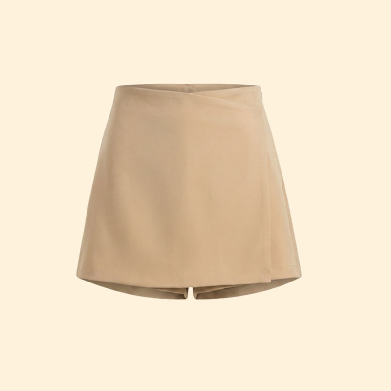 Women’s Skort with Zipper Closure