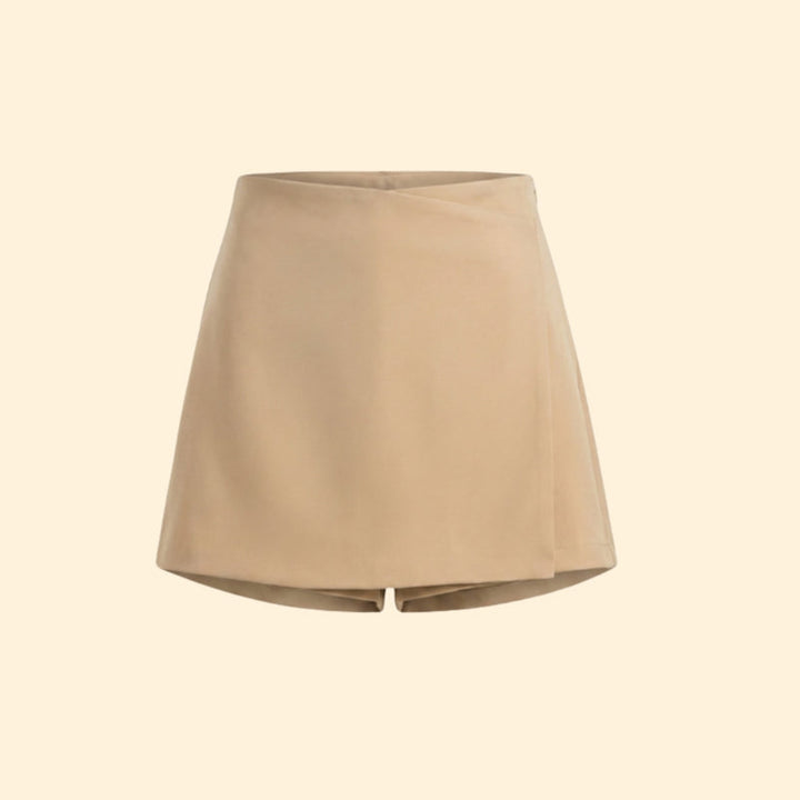 Women’s Skort with Zipper Closure