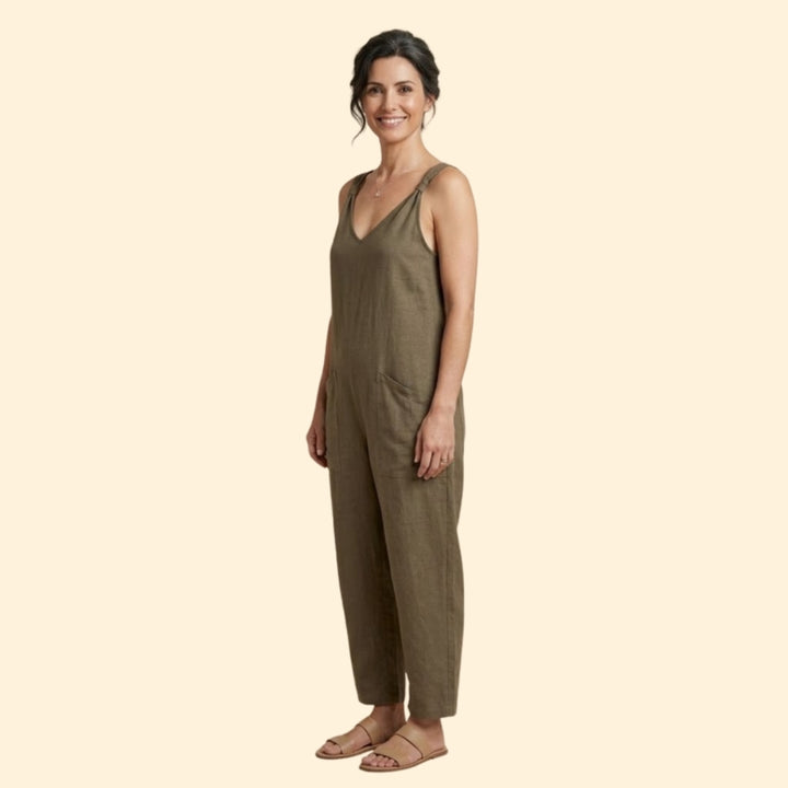 Women’s Sleeveless Jumpsuit with Pockets