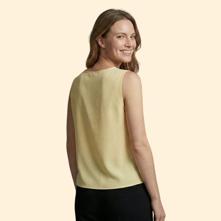 Women's Sleeveless Top with Ribbed Knit Design