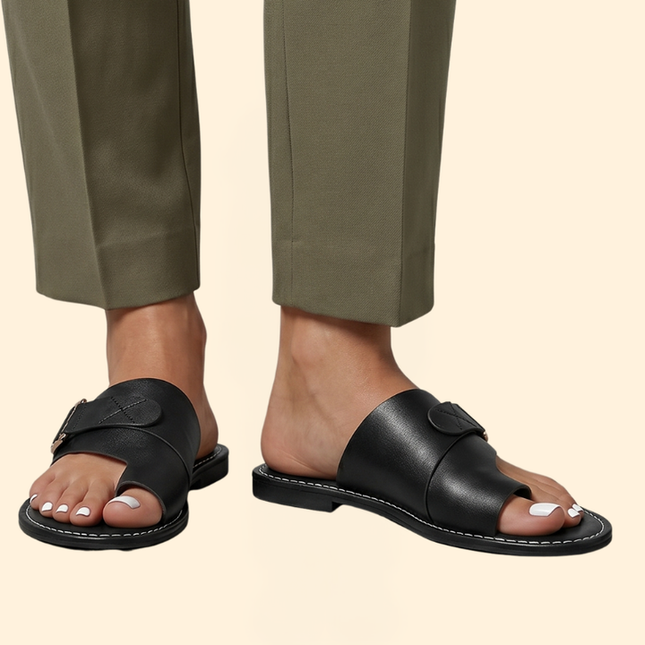 Women’s Slide Sandals with Toe Loop
